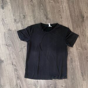 Paris atelier Women T shirt size 4